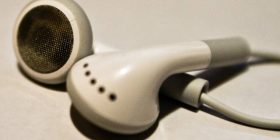 Smart phone ear plugs