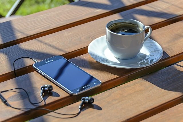 Coffee and a Smart phone